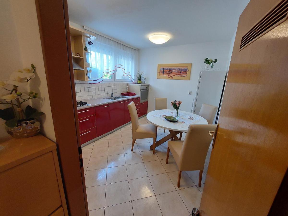 Apartment Meli Varazdin Bagian luar foto