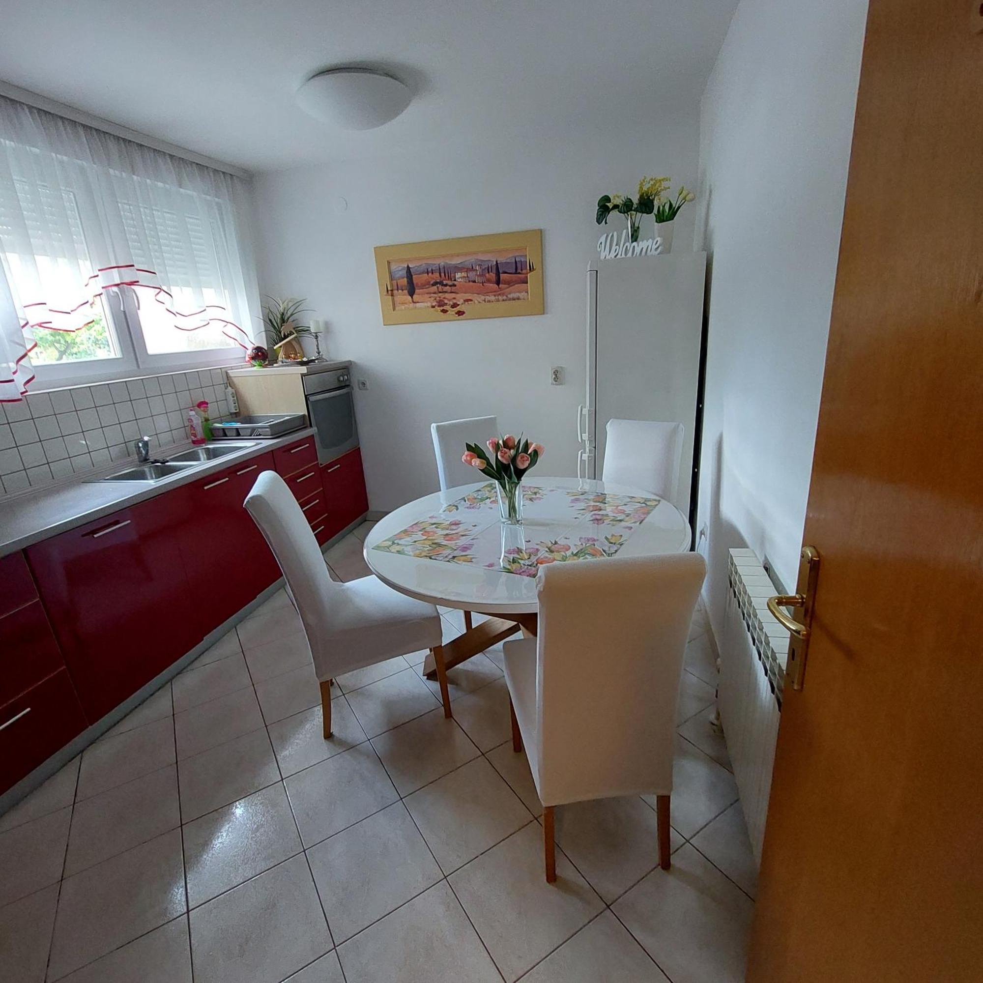Apartment Meli Varazdin Bagian luar foto